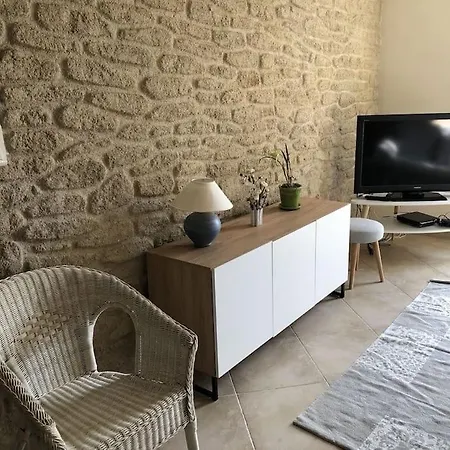 St Florent T4 Apartment